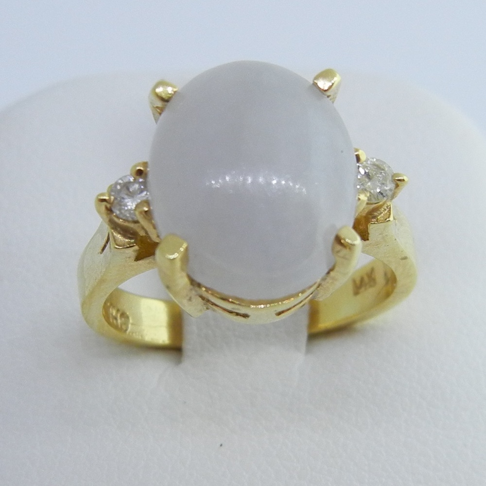 Ice Jade & Diamond 14k Yellow Gold Ring - Picture 4 of 6